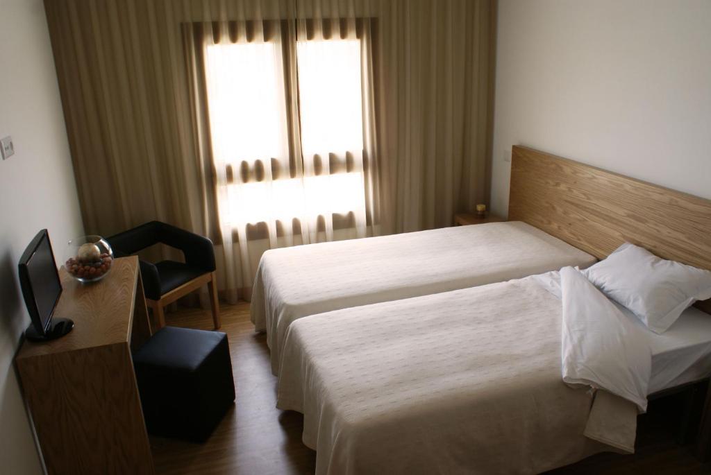 Santa Noite Hotel Фатима Стая снимка